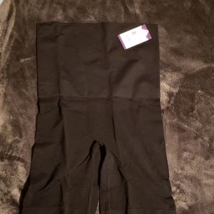 Empetua High-waisted Shaper Short